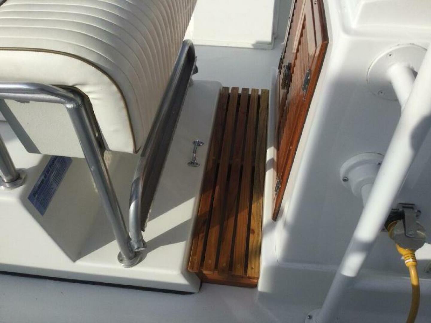 Legend 28ft Custom Yacht For Sale