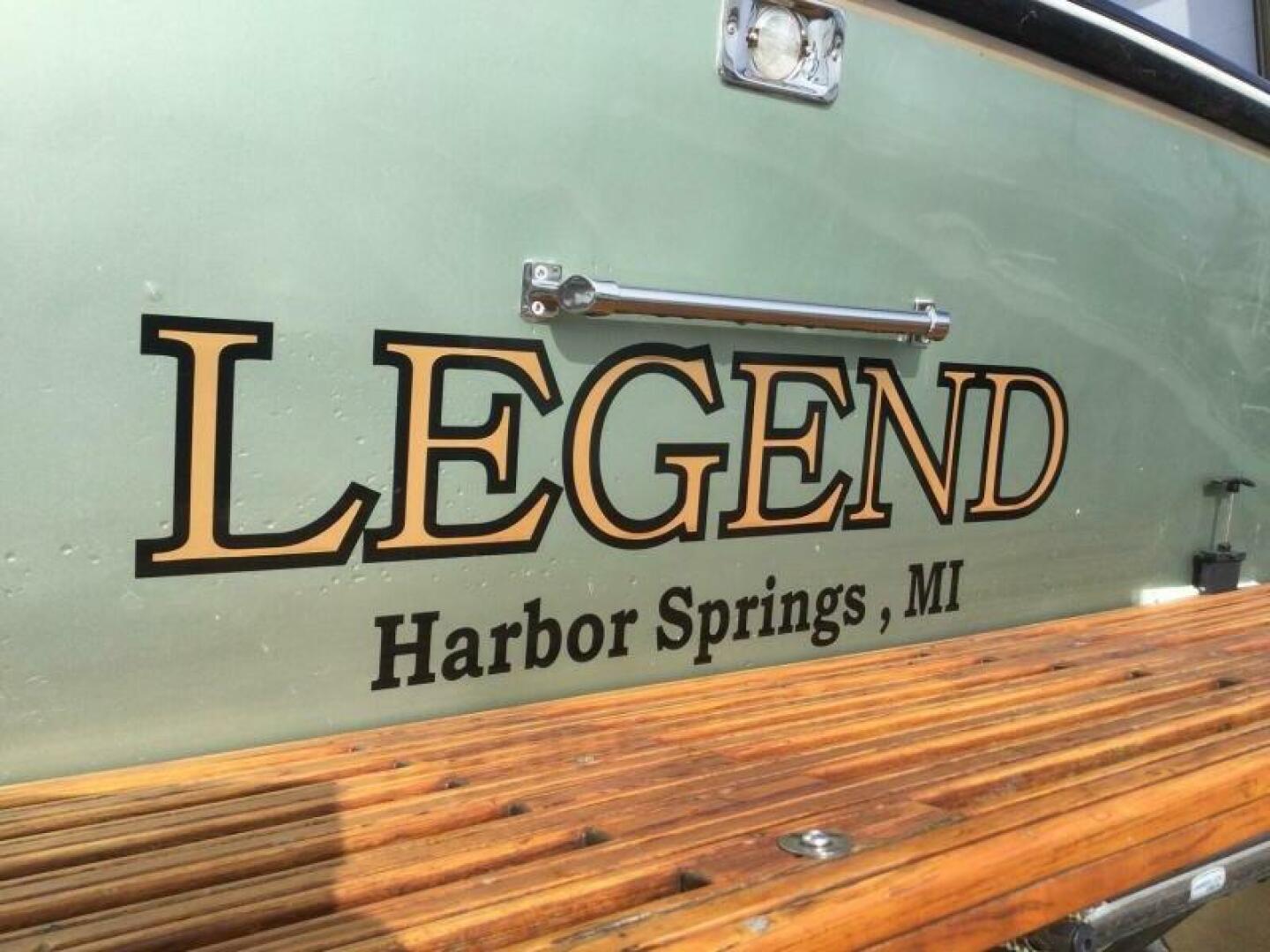 Legend 28ft Custom Yacht For Sale