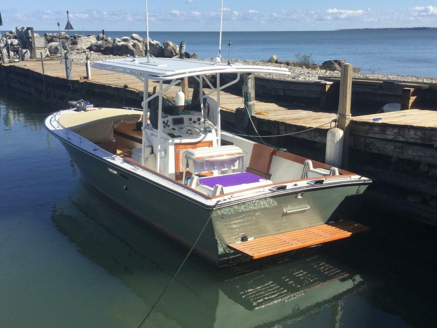 Legend 28ft Custom Yacht For Sale