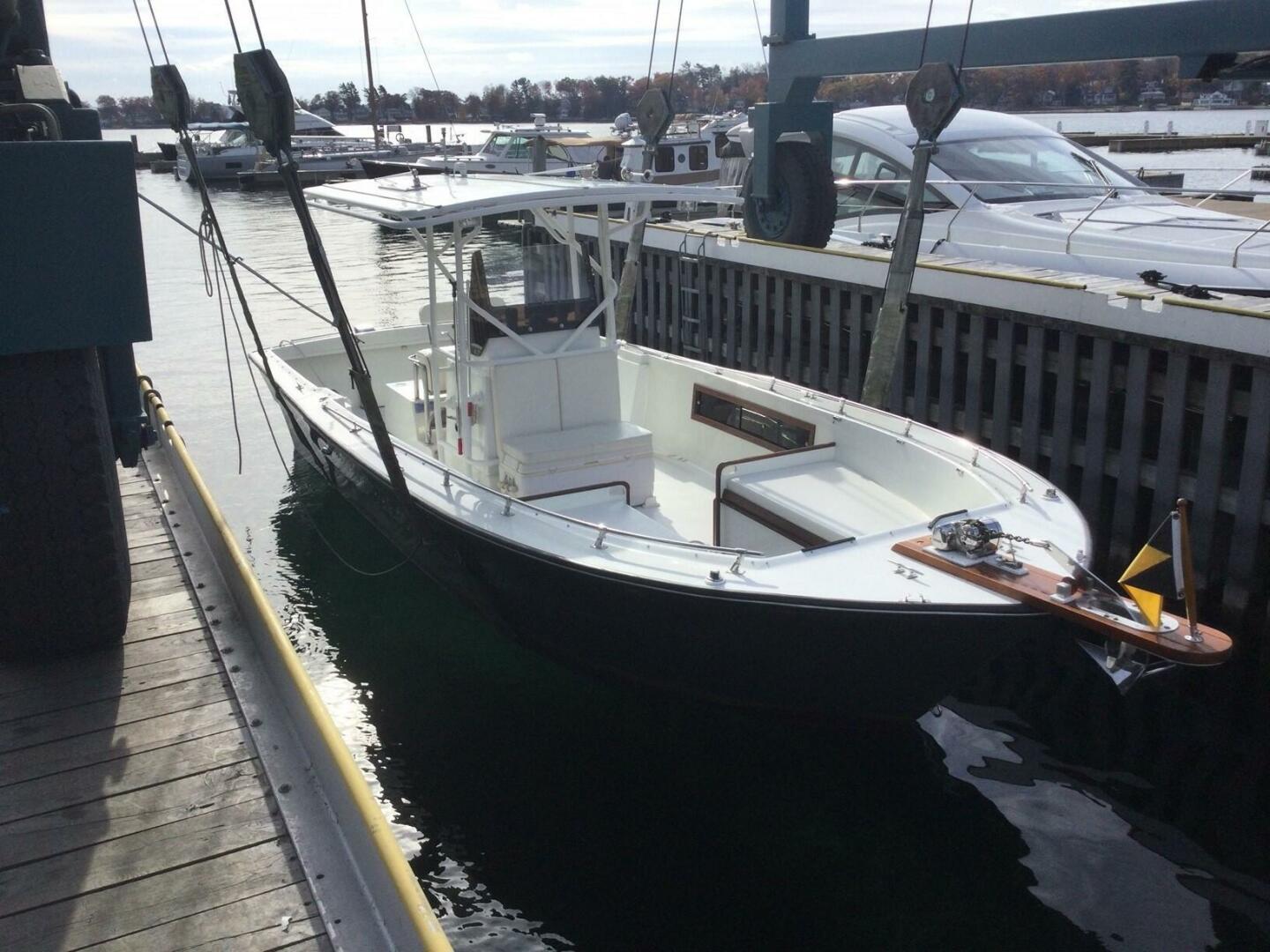 Legend 28ft Custom Yacht For Sale
