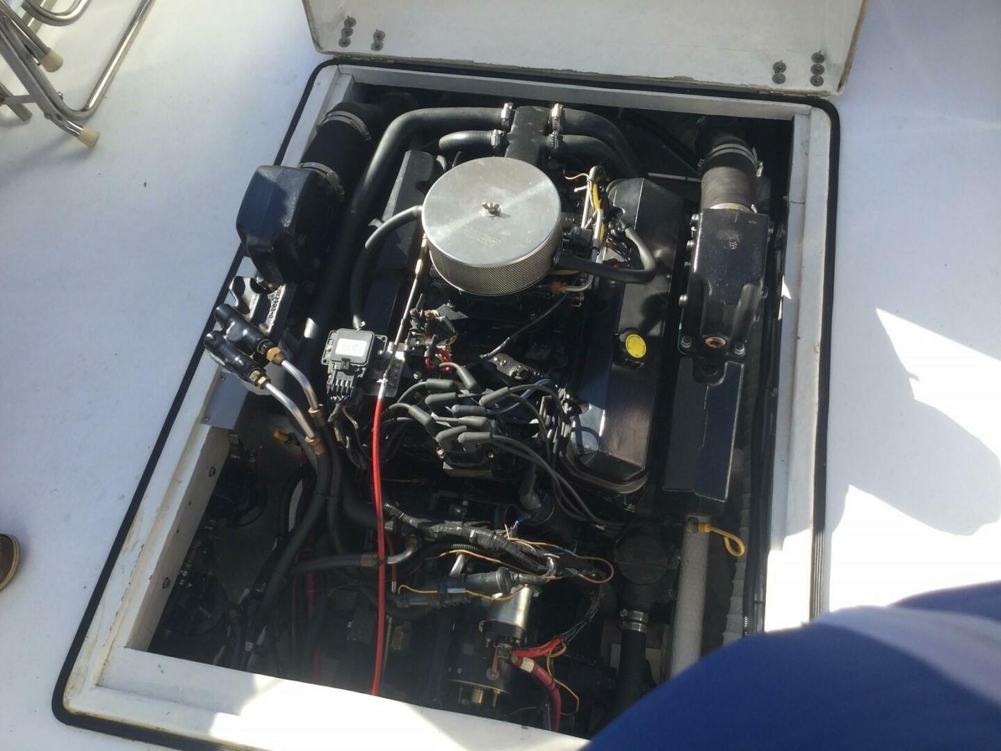 Legend 28ft Custom Yacht For Sale
