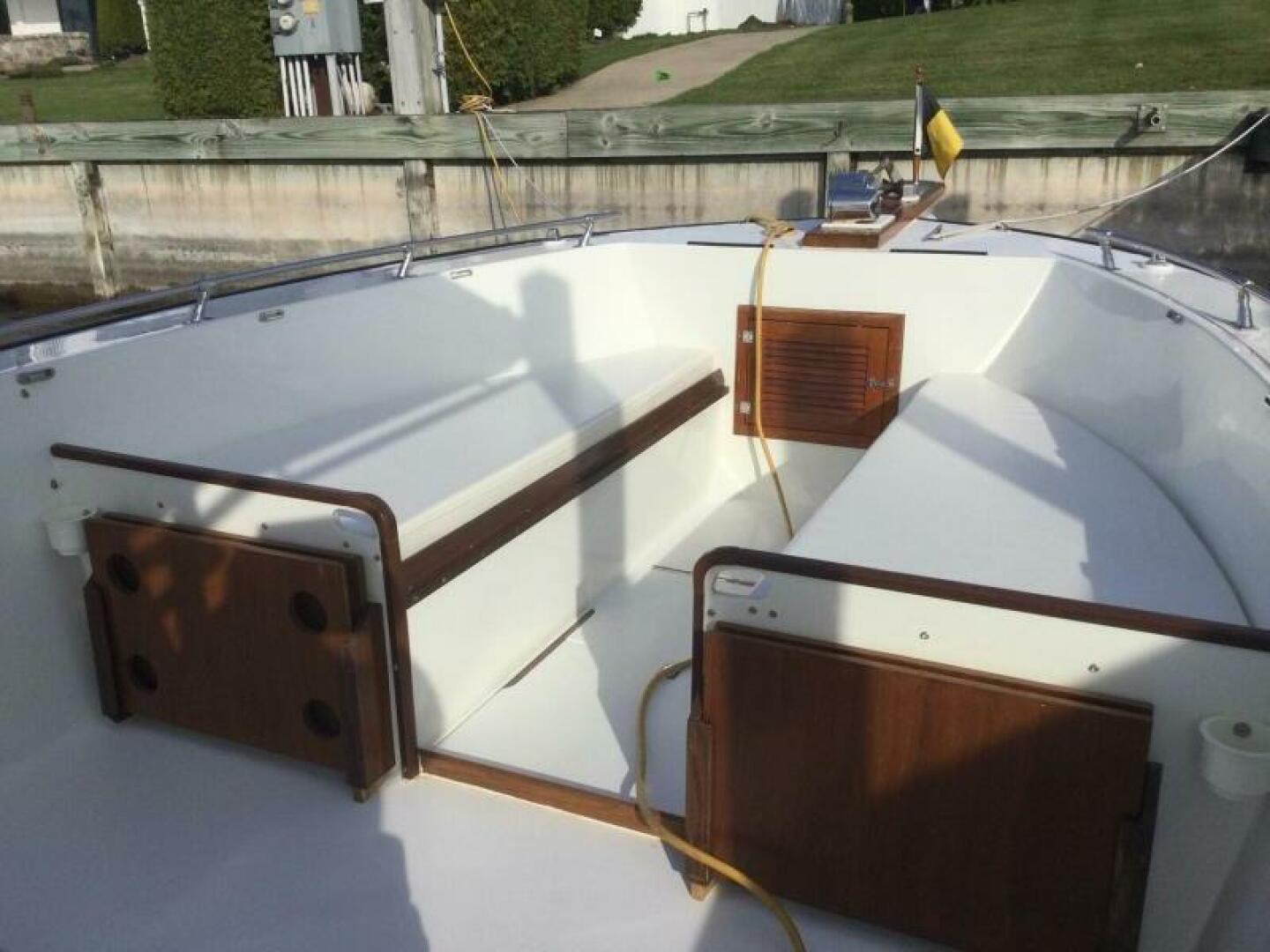 Legend 28ft Custom Yacht For Sale