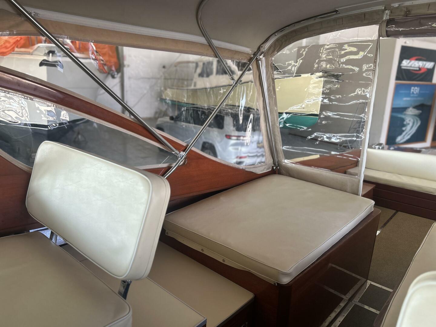 30ft Prowler Yacht For Sale