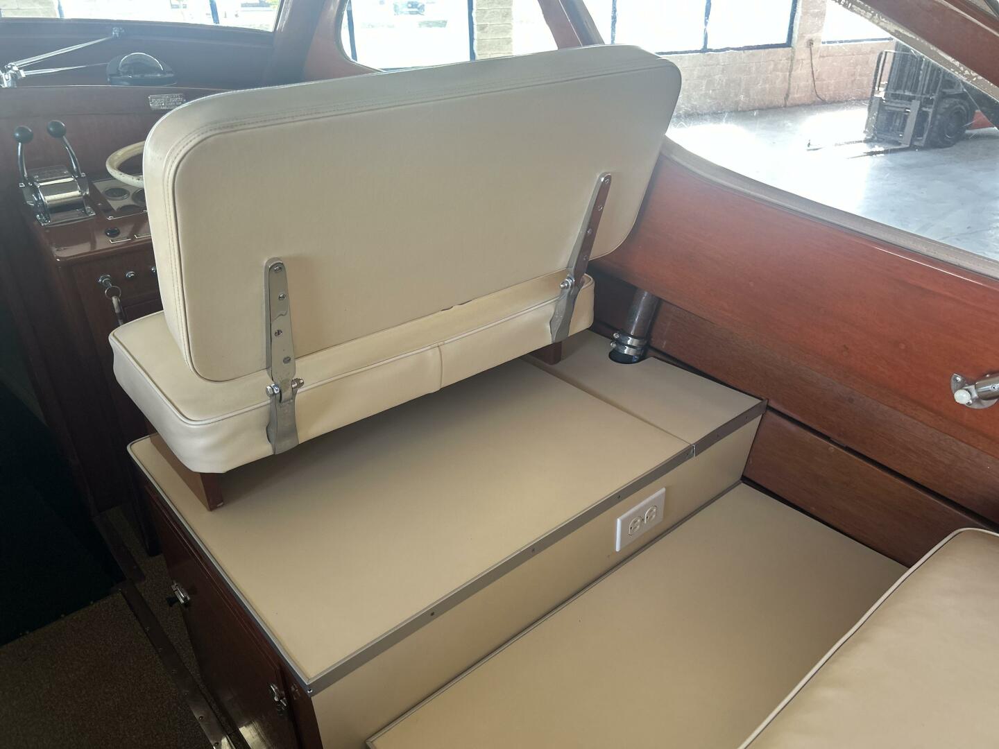 30ft Prowler Yacht For Sale