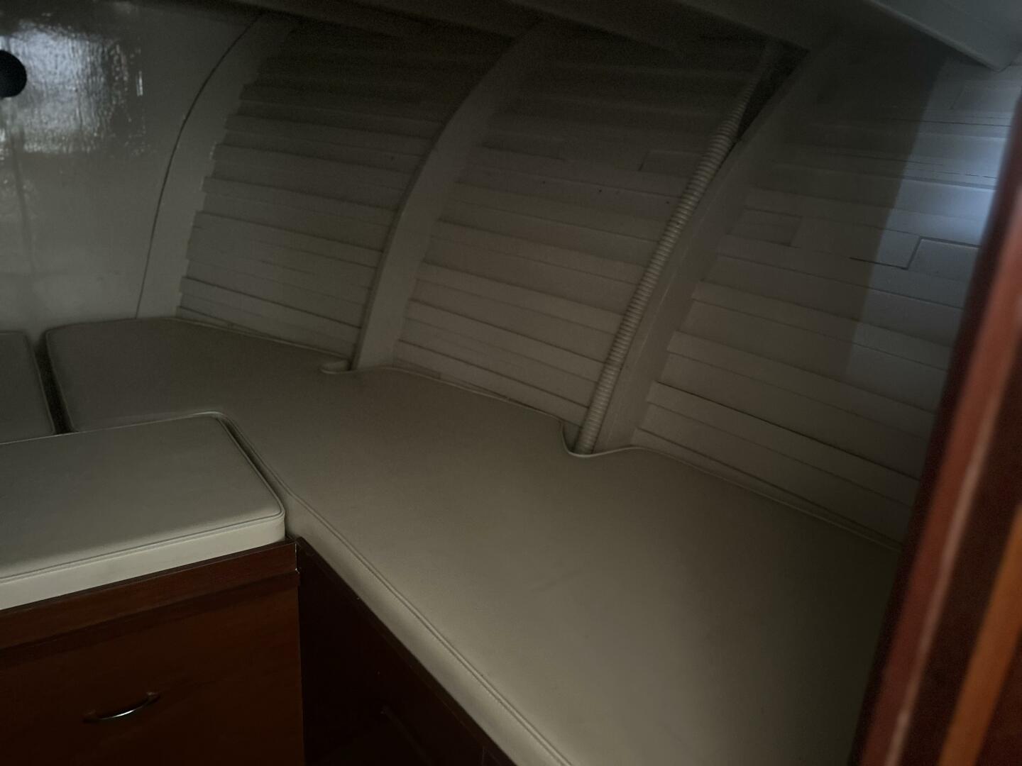 30ft Prowler Yacht For Sale