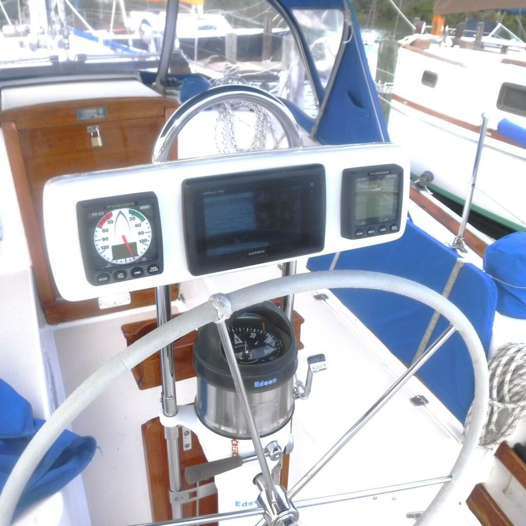 Tryst 37ft Tartan Yacht For Sale