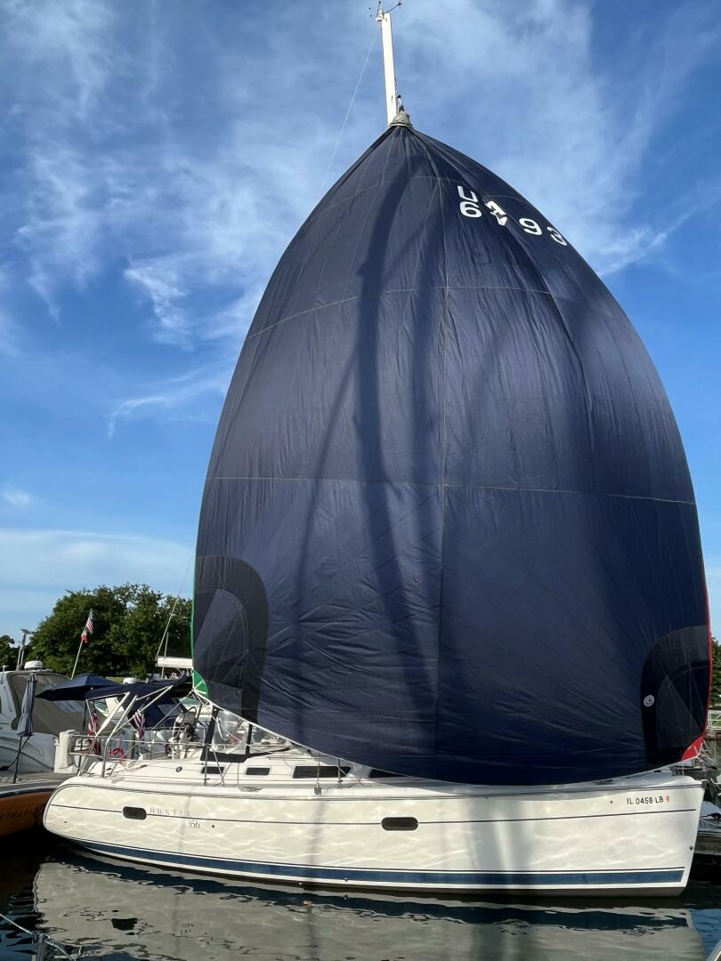 Pharma Sea 36ft Hunter Yacht For Sale