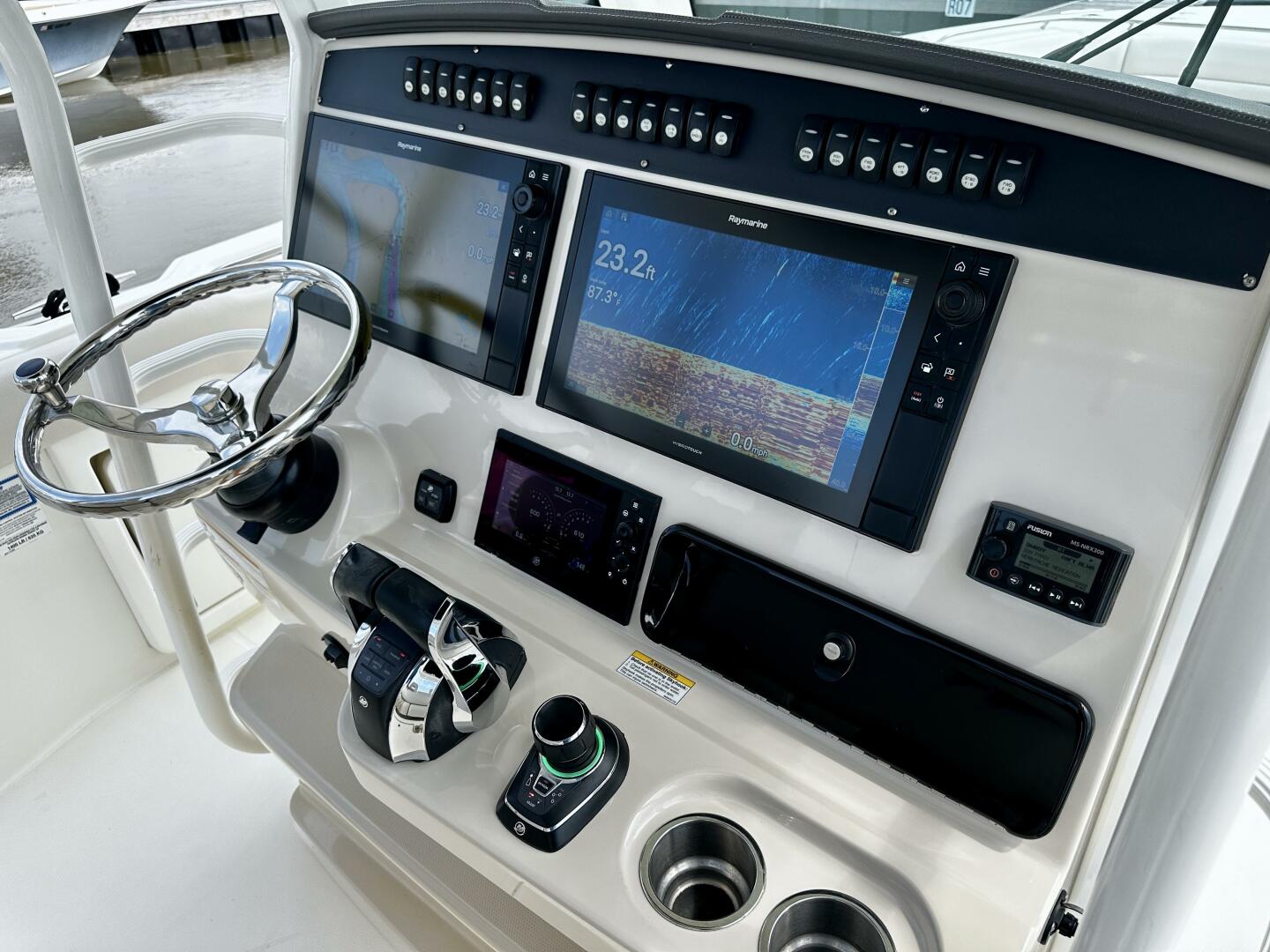 BOTTOMS UP 33ft Boston Whaler Yacht For Sale