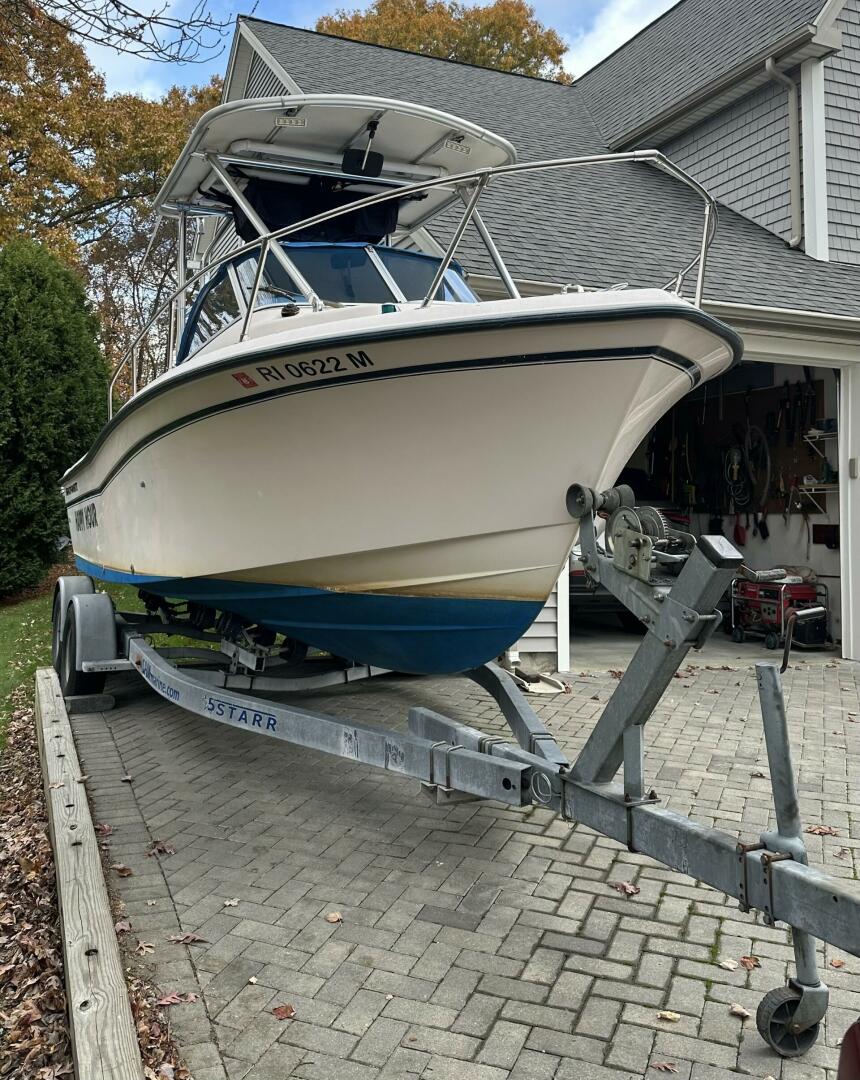 Happy Hour 20ft Grady White Yacht For Sale