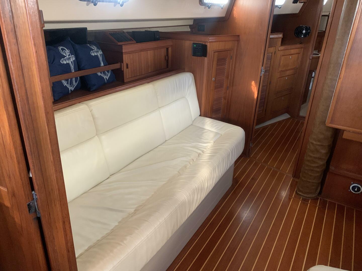 Flag Ship 40ft Island Packet Yacht For Sale