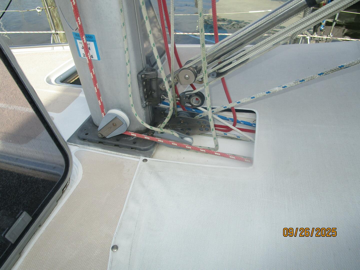 37' Hunter mast base2