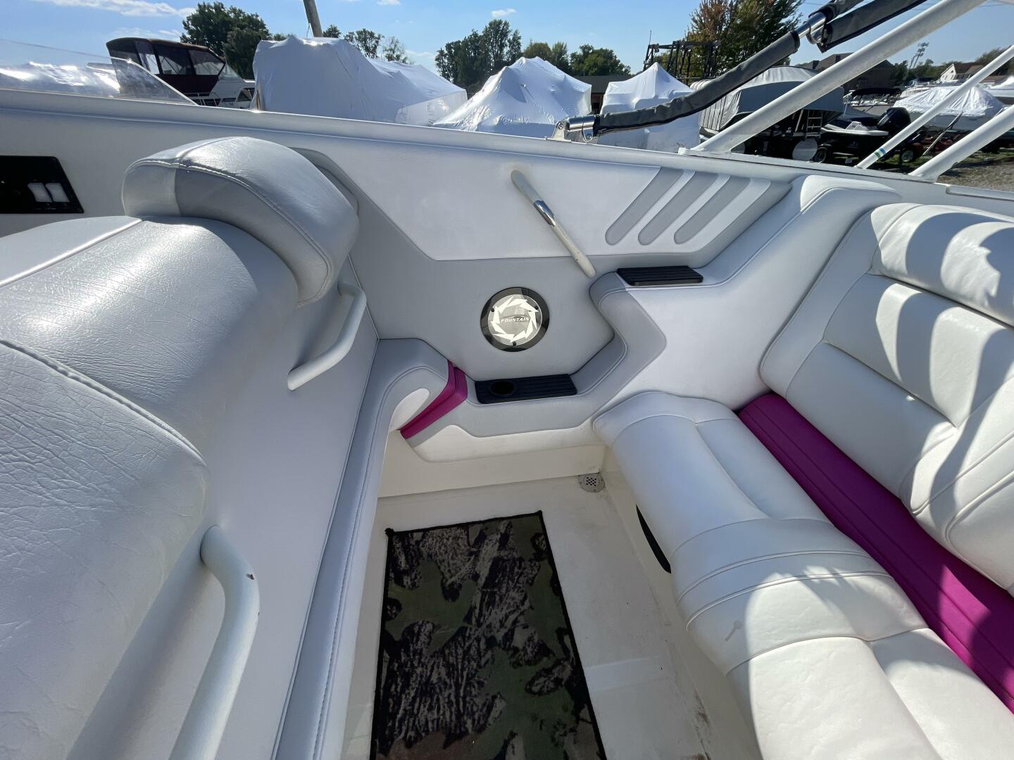 4 EVER YOUNG 38ft Fountain Yacht For Sale