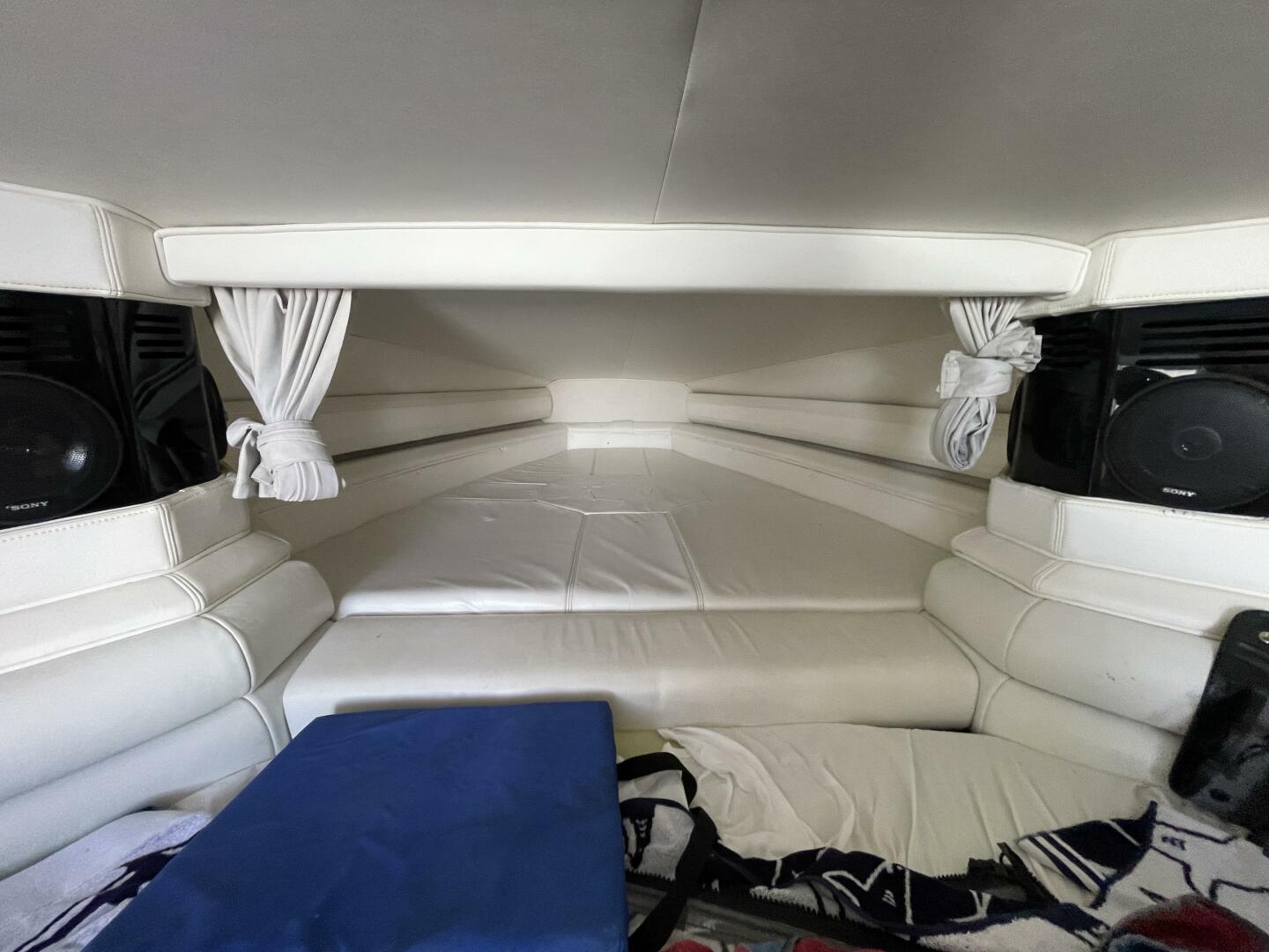 4 EVER YOUNG 38ft Fountain Yacht For Sale