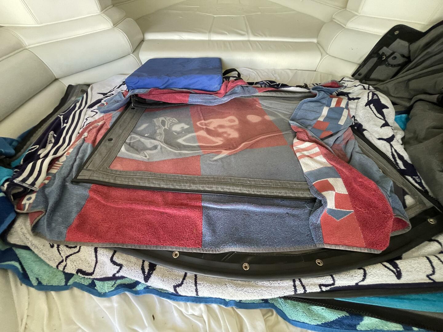 4 EVER YOUNG 38ft Fountain Yacht For Sale