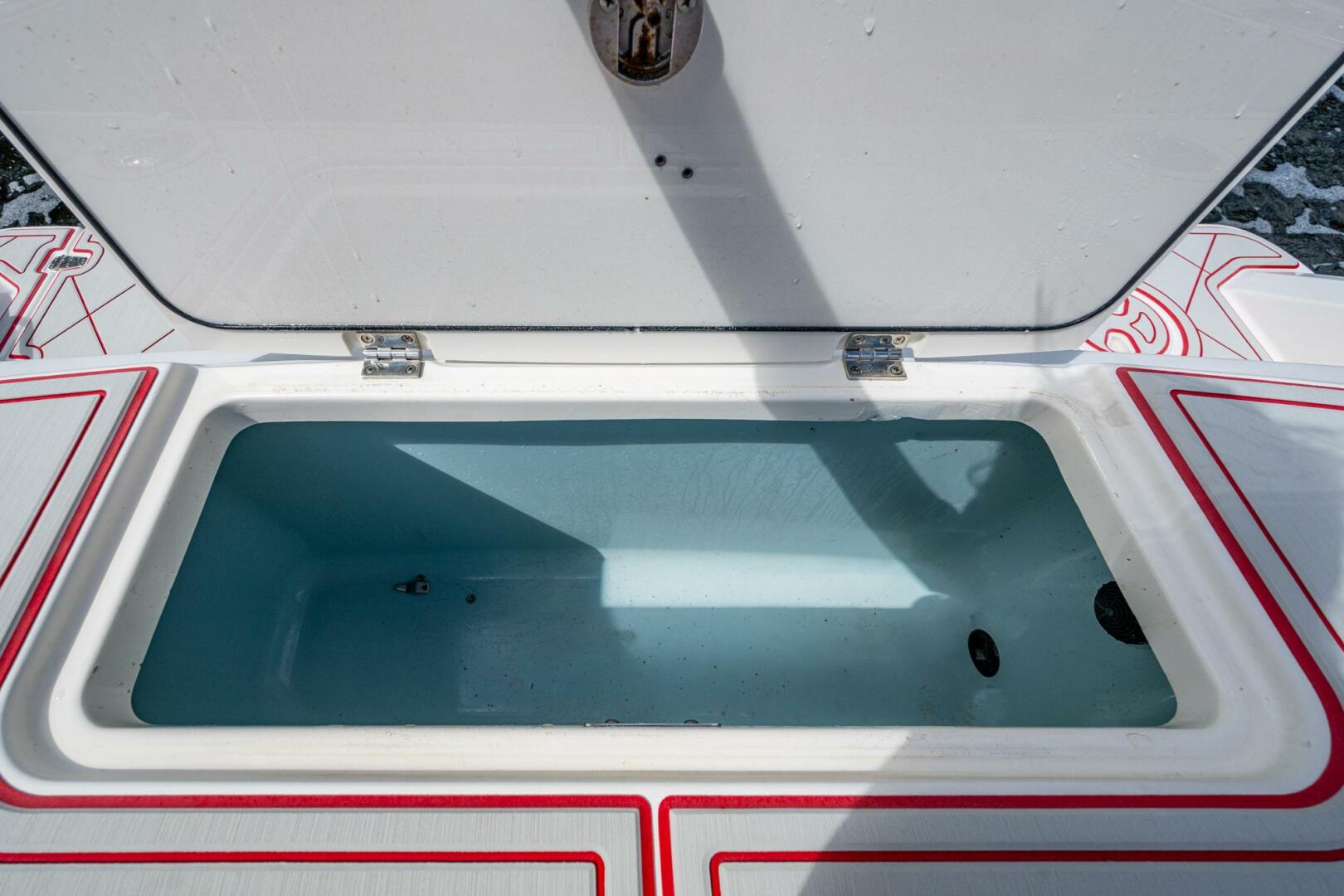 DARE TO DREAM S SIDECHICK 33ft Boston Whaler Yacht For Sale