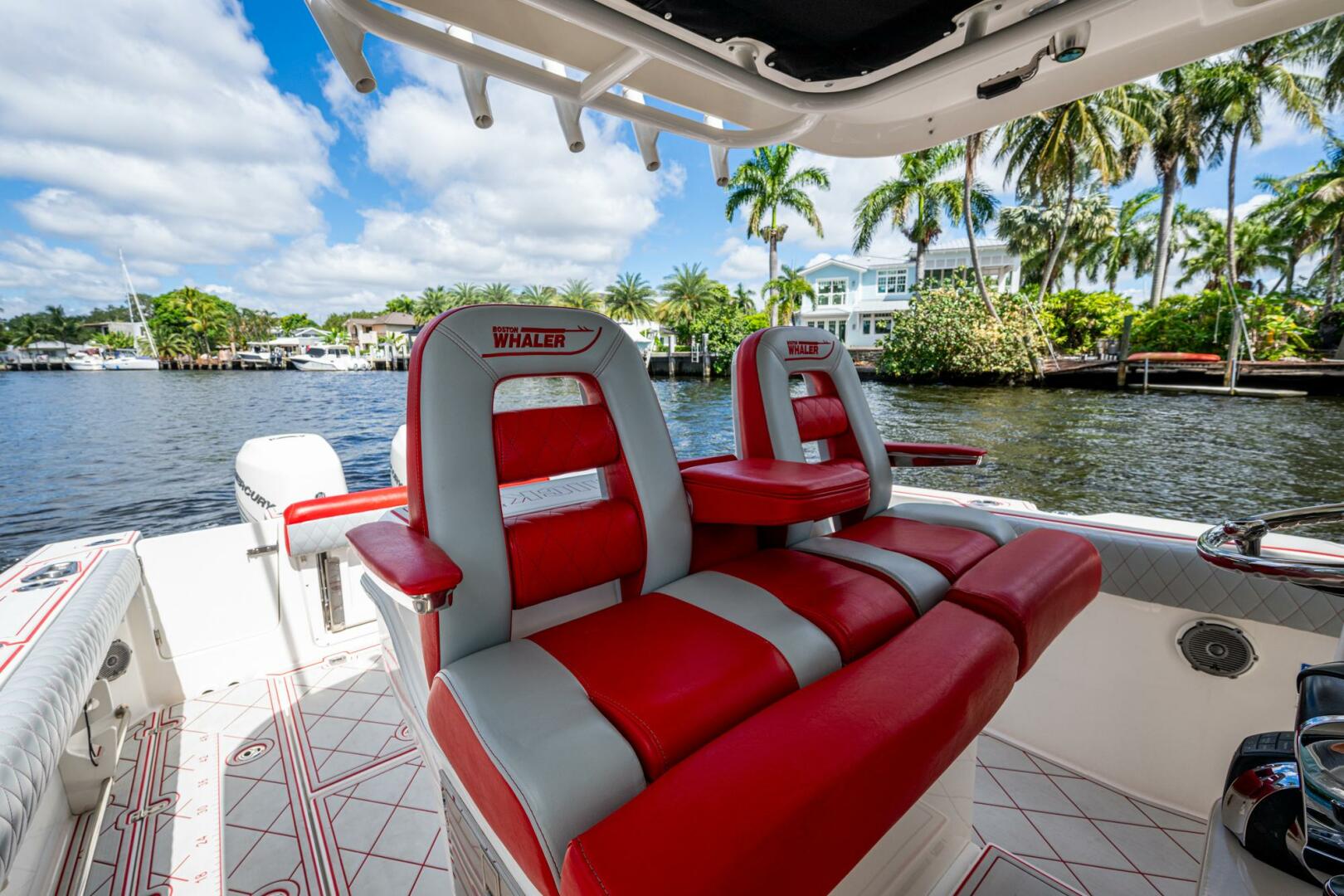 DARE TO DREAM S SIDECHICK 33ft Boston Whaler Yacht For Sale