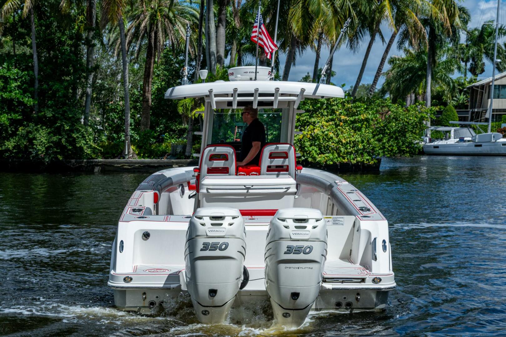 DARE TO DREAM S SIDECHICK 33ft Boston Whaler Yacht For Sale