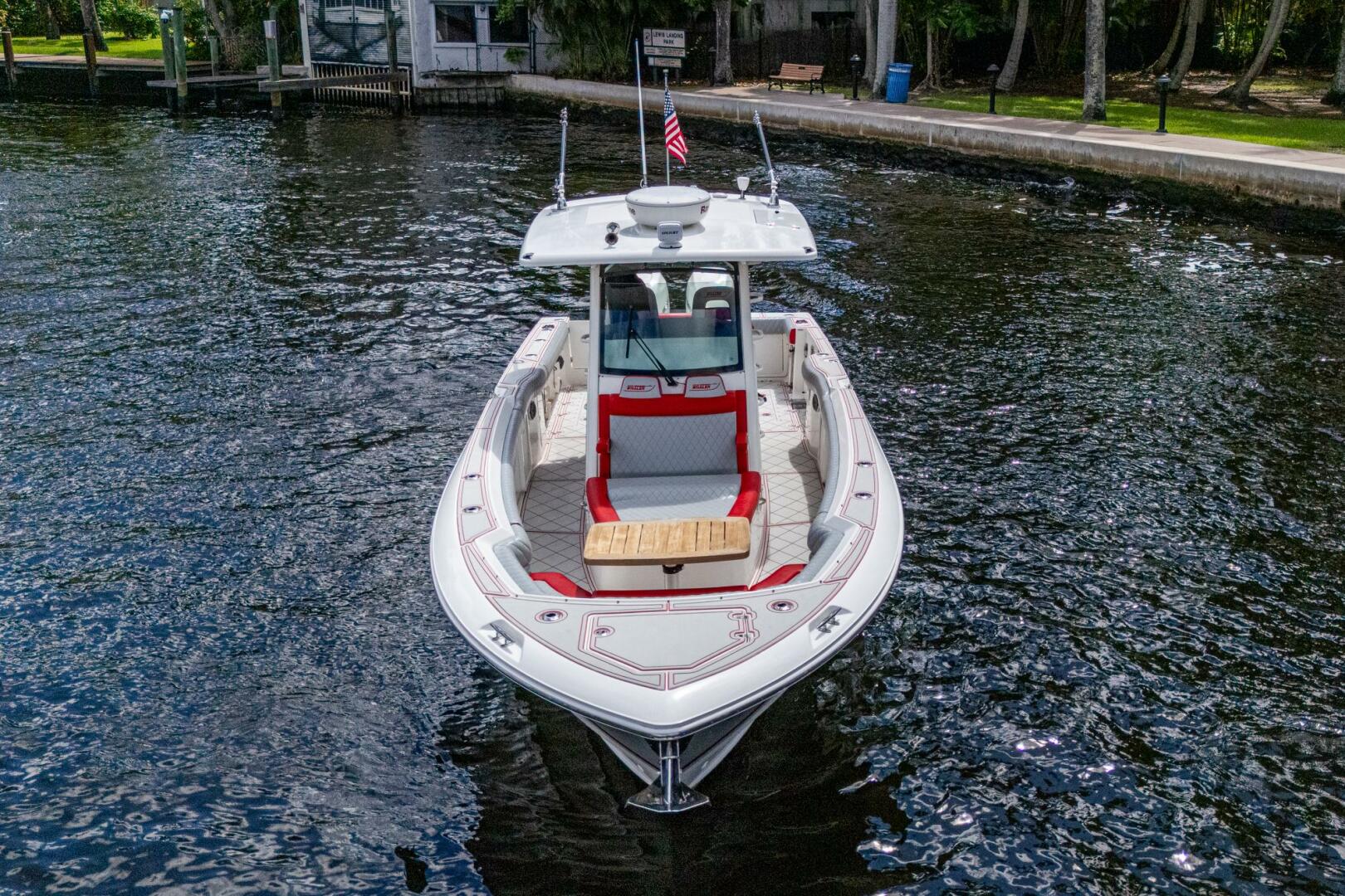 DARE TO DREAM S SIDECHICK 33ft Boston Whaler Yacht For Sale