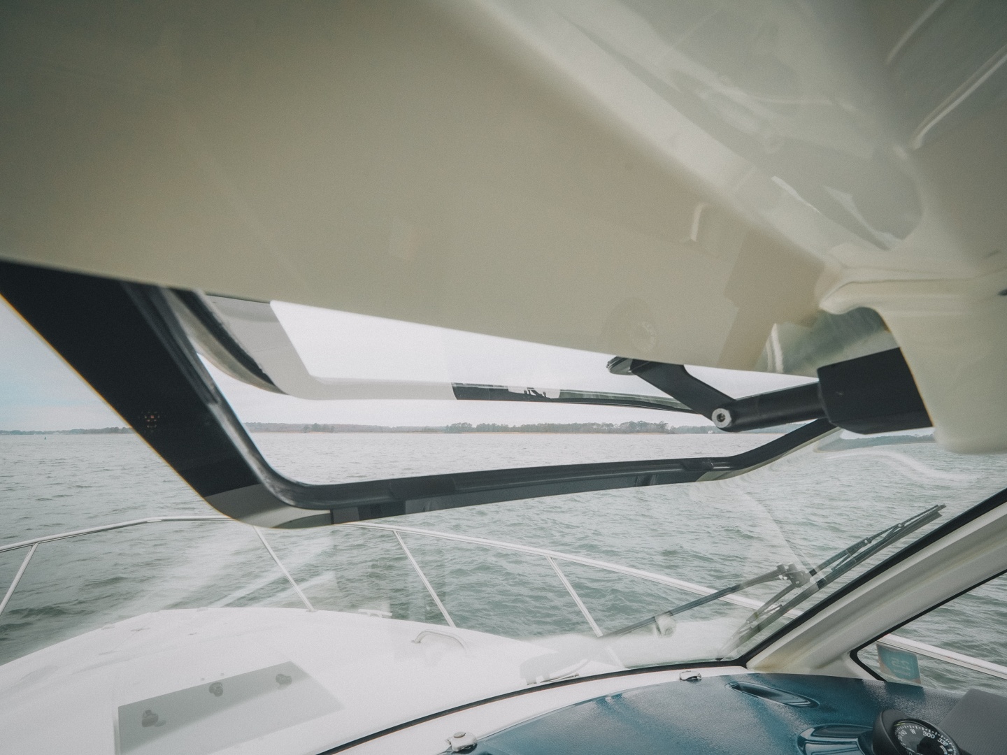 Amazing Grace 32ft Pursuit Yacht For Sale