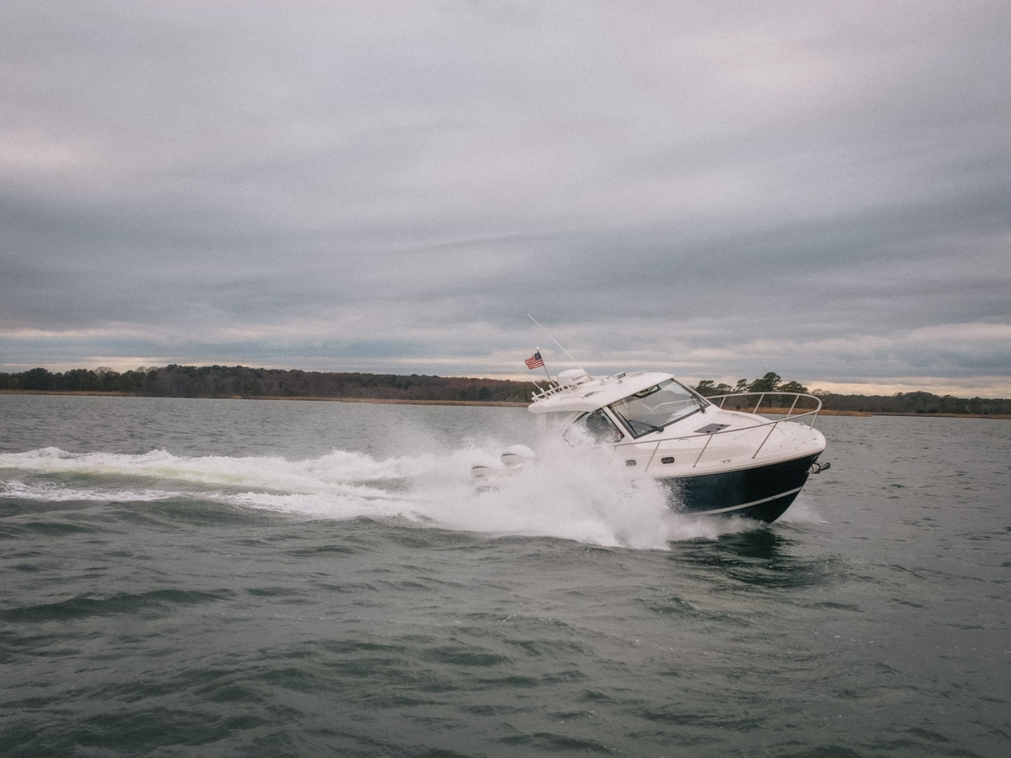 Amazing Grace 32ft Pursuit Yacht For Sale