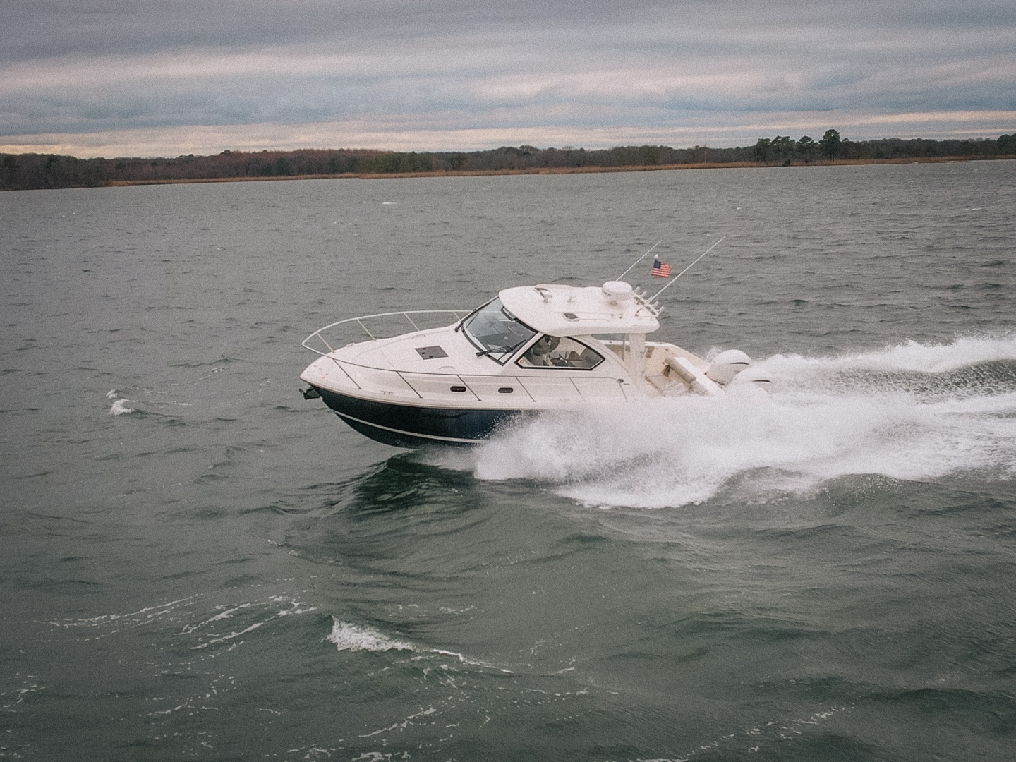 Amazing Grace 32ft Pursuit Yacht For Sale