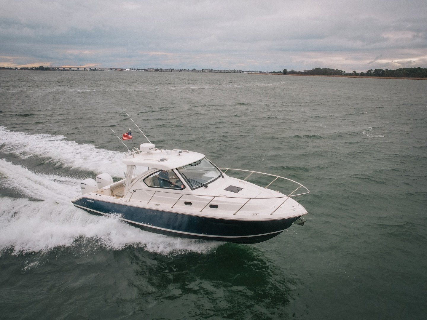 Amazing Grace 32ft Pursuit Yacht For Sale