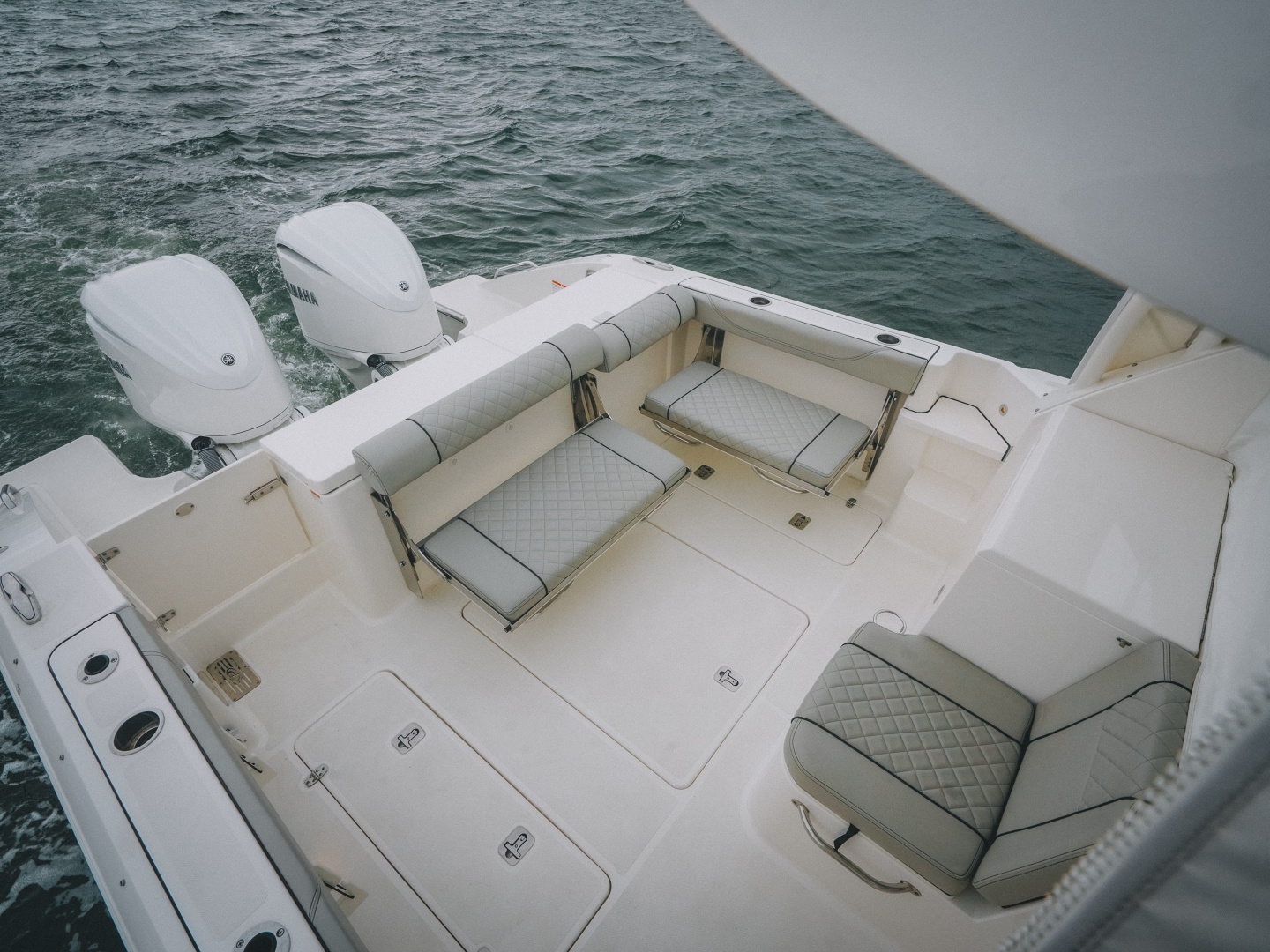 Amazing Grace 32ft Pursuit Yacht For Sale