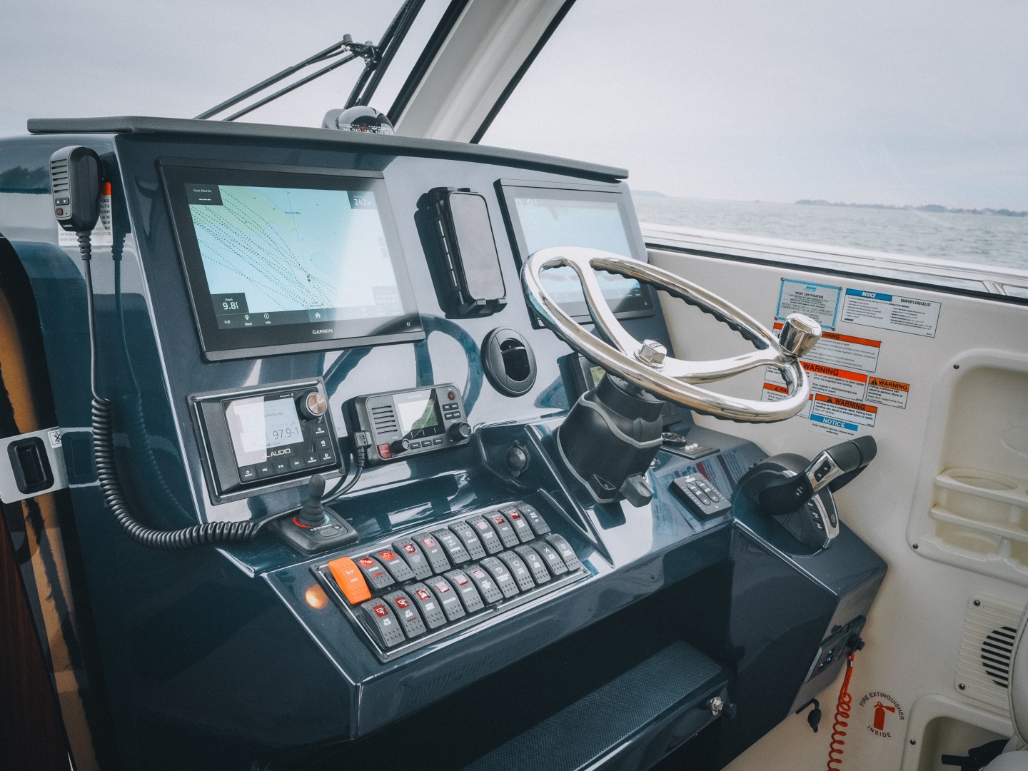 Amazing Grace 32ft Pursuit Yacht For Sale