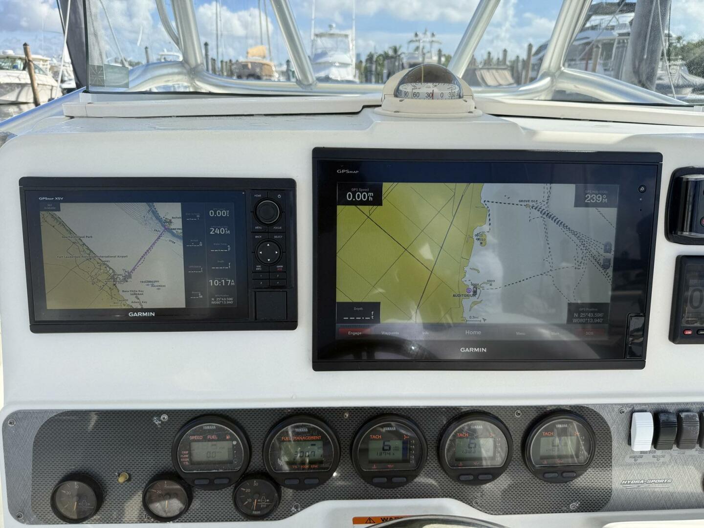 5 O Clock Somewhere 33ft Hydra Sports Yacht For Sale