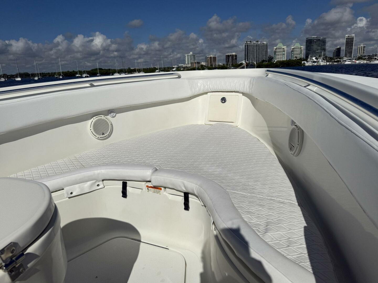5 O Clock Somewhere 33ft Hydra Sports Yacht For Sale
