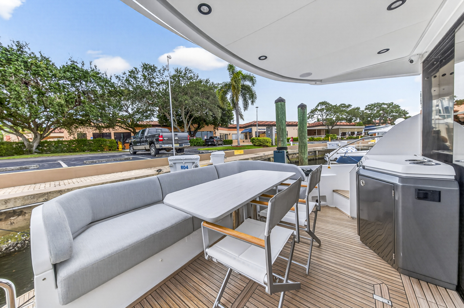53ft Azimut Yacht For Sale