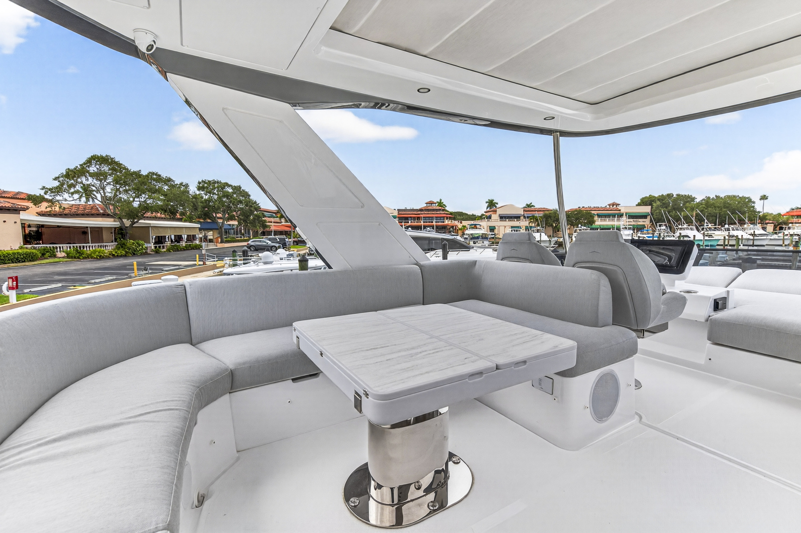 53ft Azimut Yacht For Sale