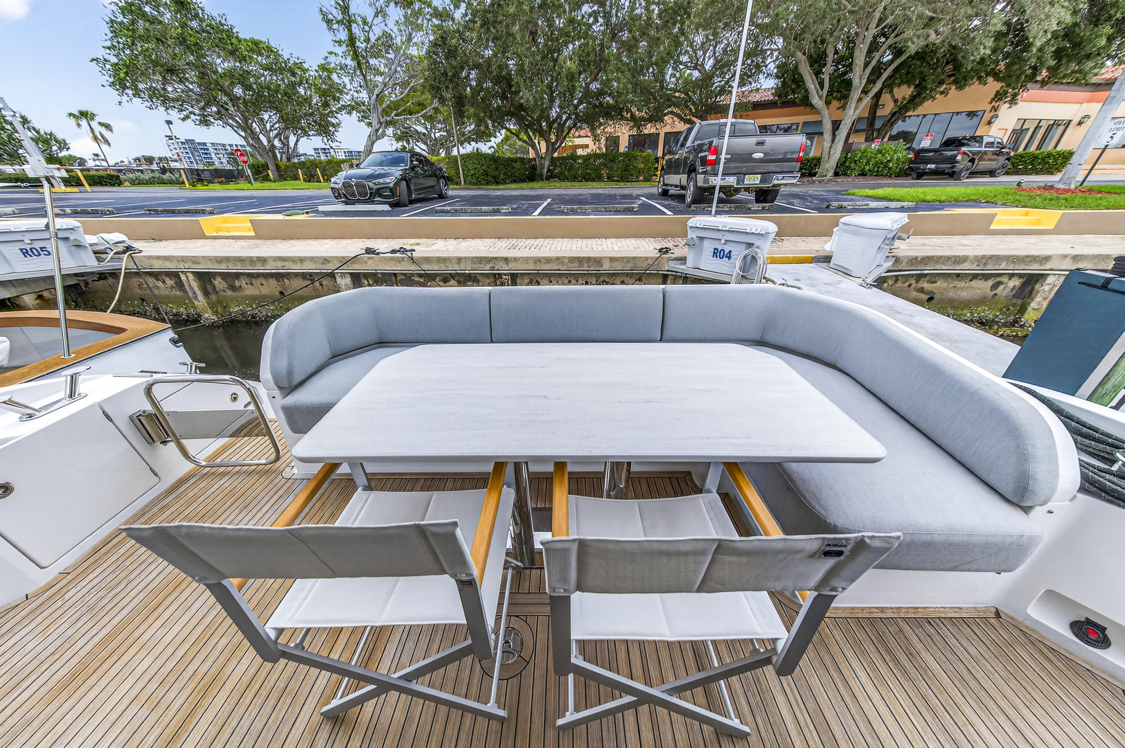 53ft Azimut Yacht For Sale