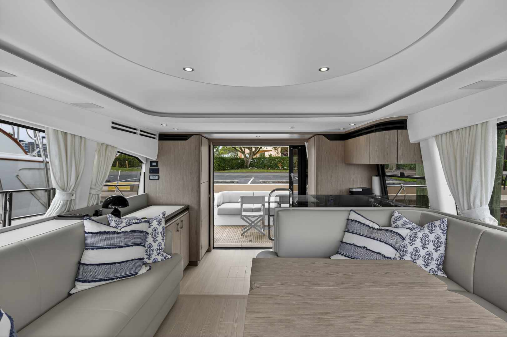 53ft Azimut Yacht For Sale