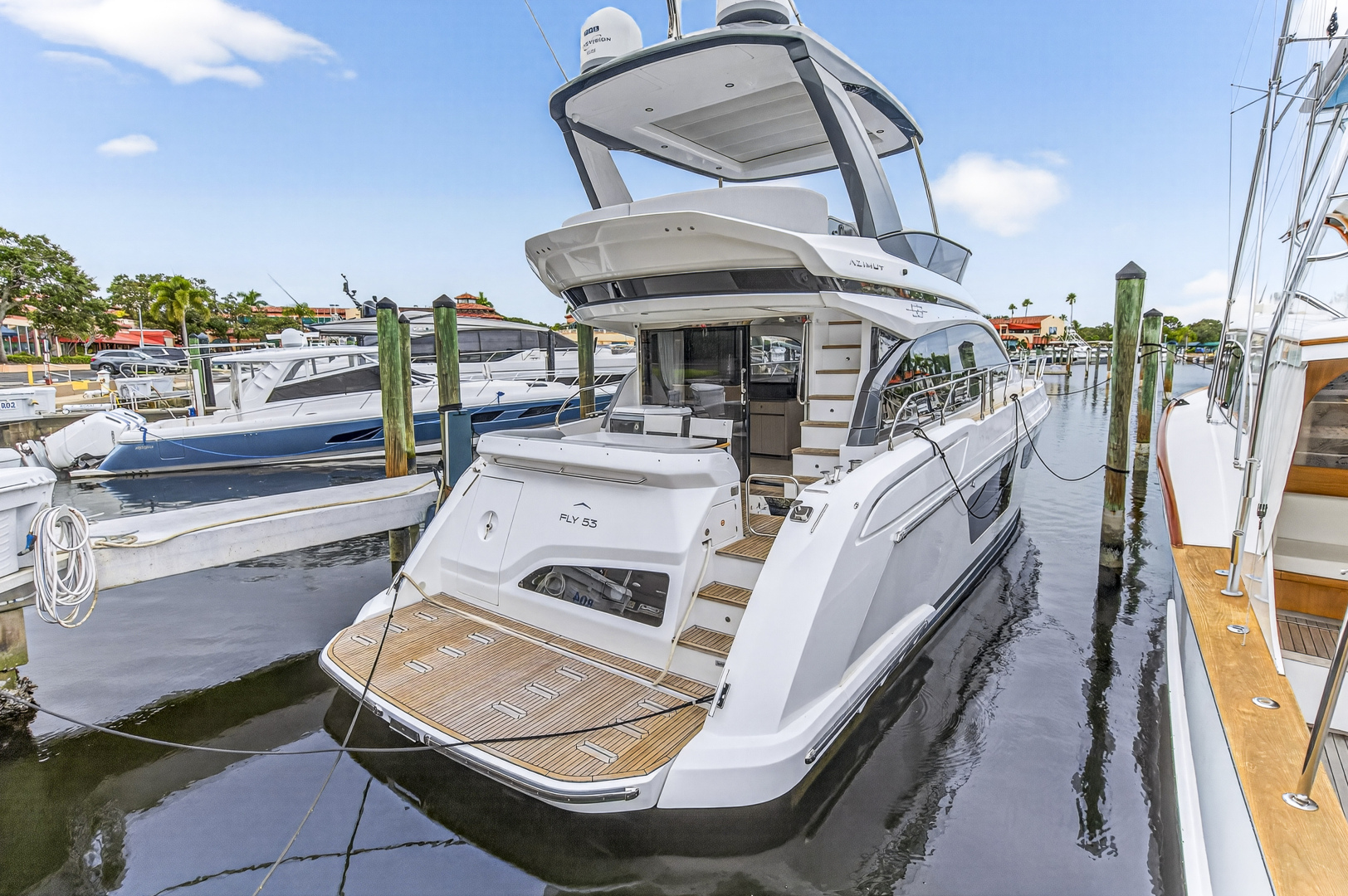 53ft Azimut Yacht For Sale