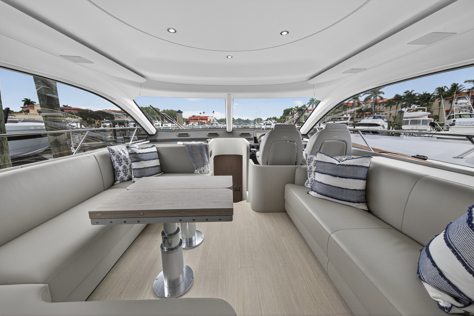53ft Azimut Yacht For Sale