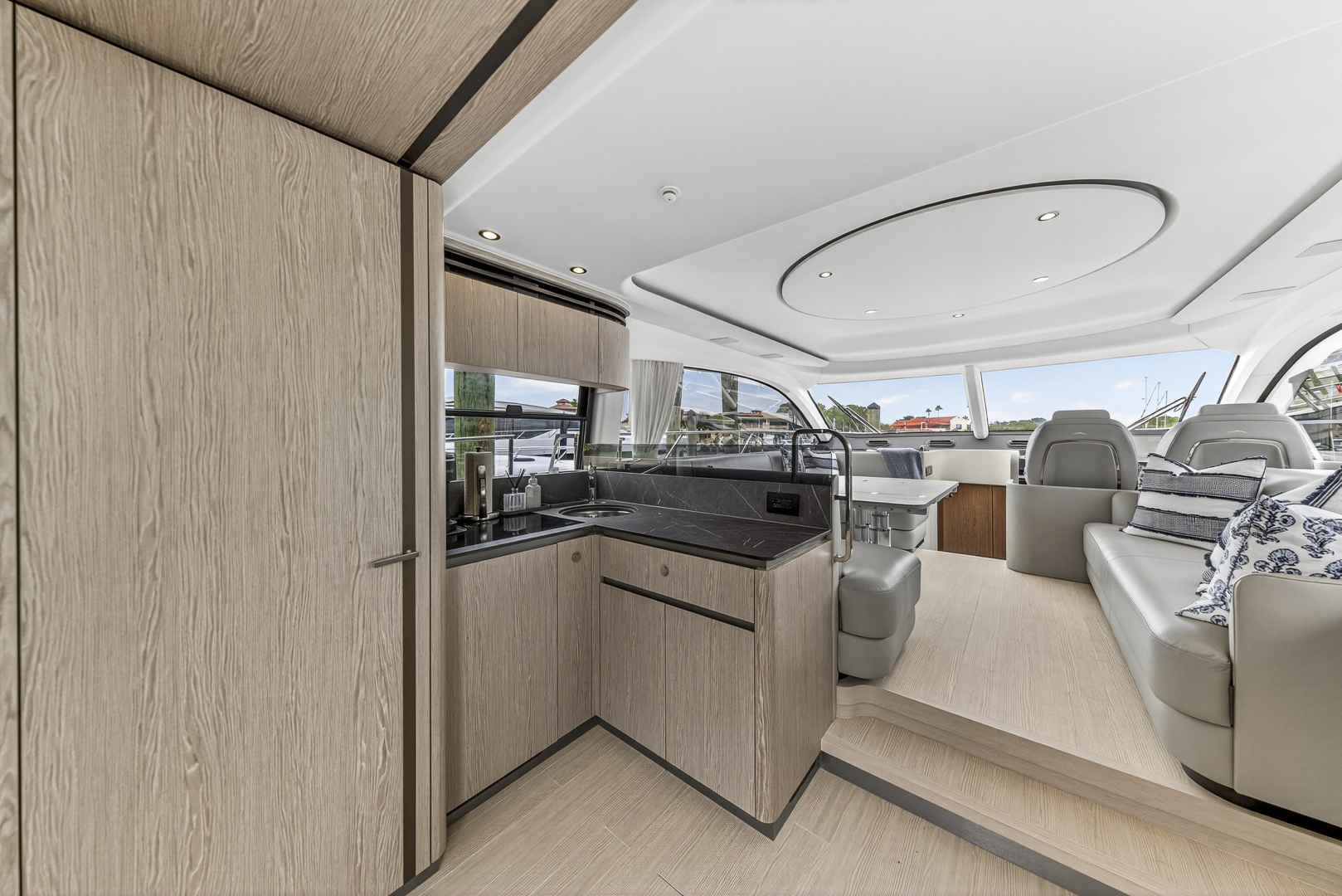53ft Azimut Yacht For Sale