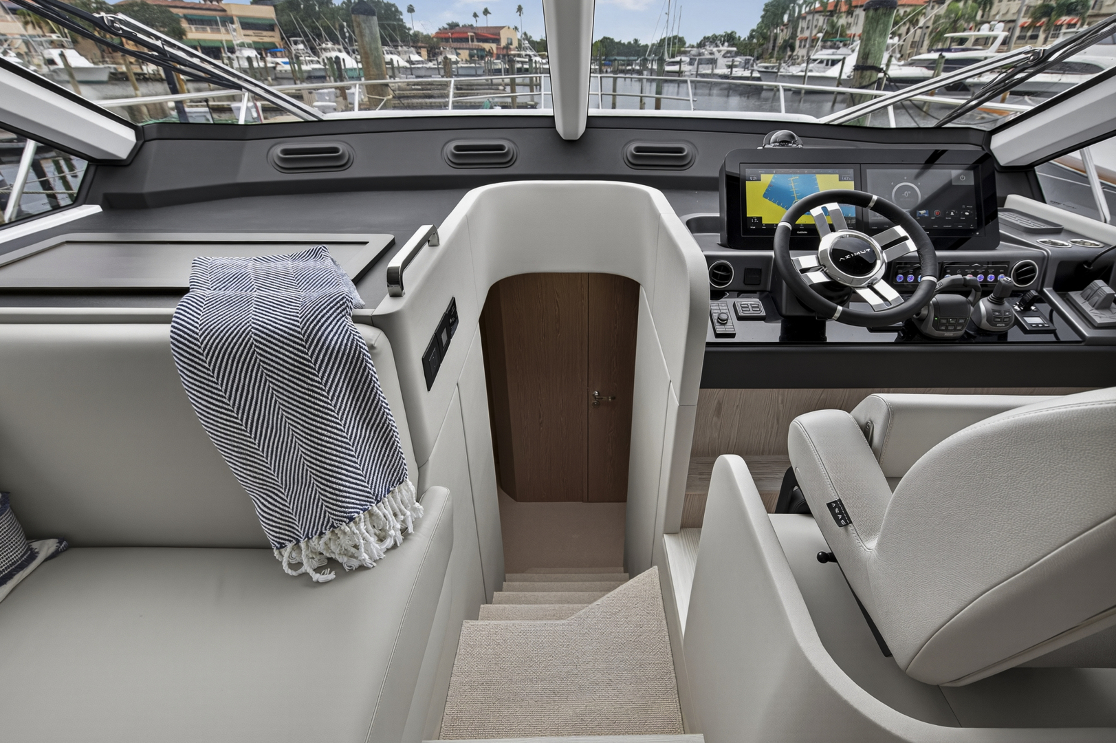 53ft Azimut Yacht For Sale