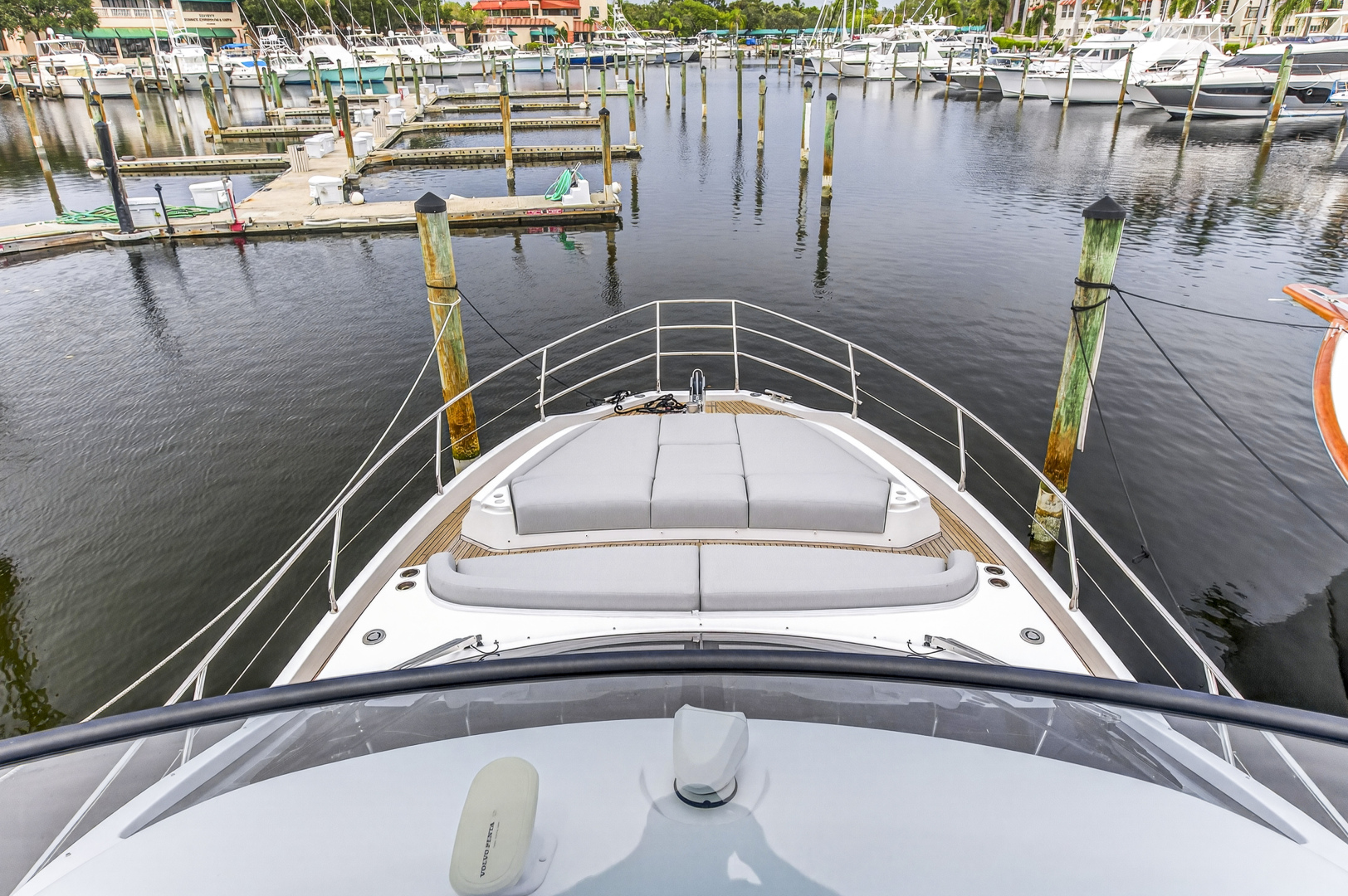 53ft Azimut Yacht For Sale