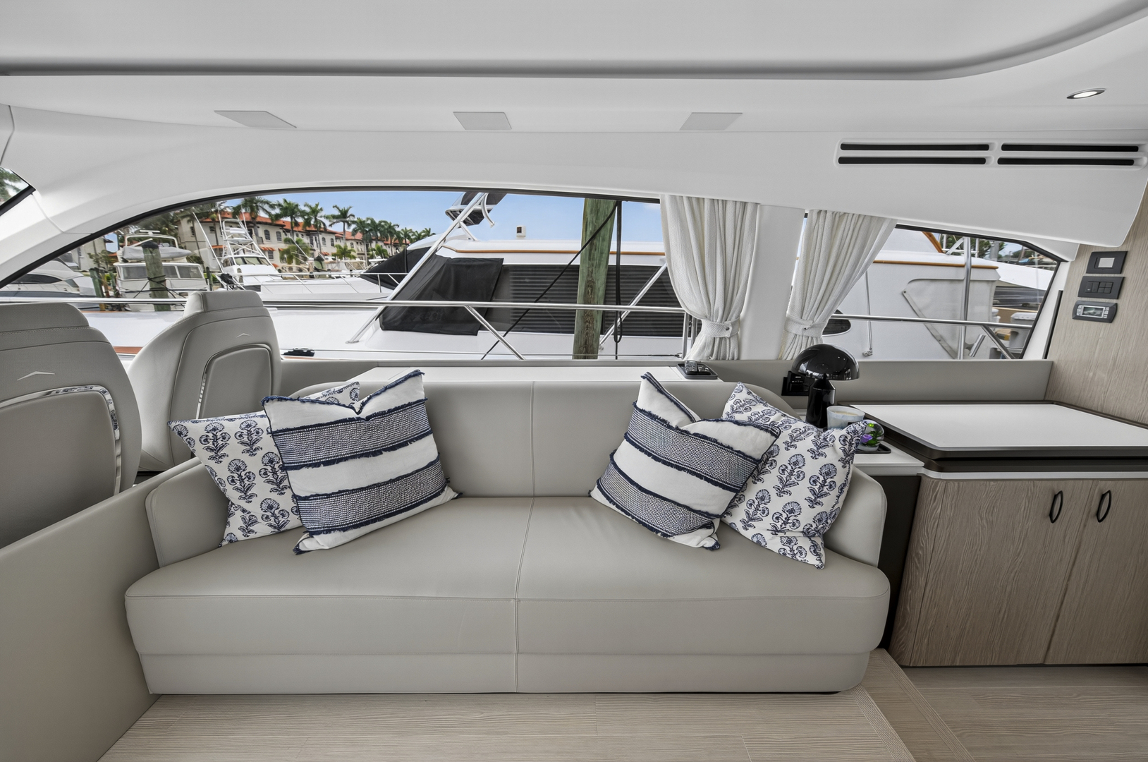 53ft Azimut Yacht For Sale