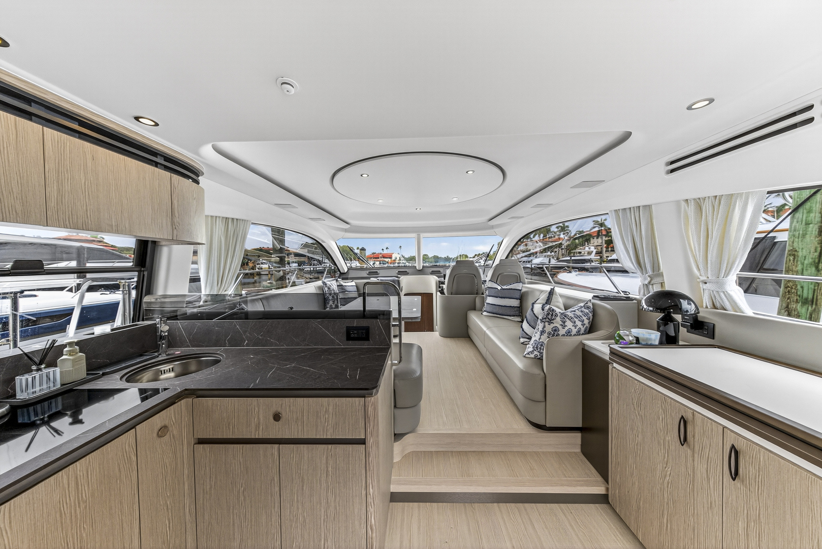 53ft Azimut Yacht For Sale