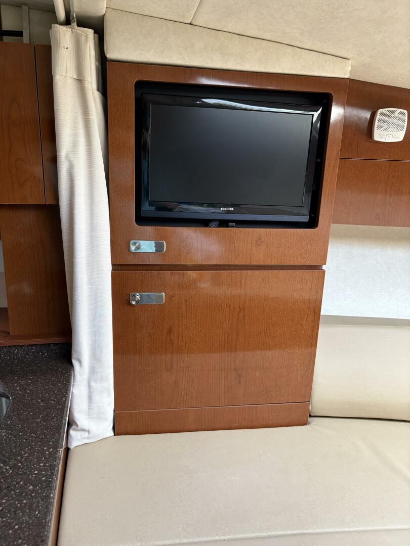 L rsquo Escapade  31ft Sea Ray Yacht For Sale