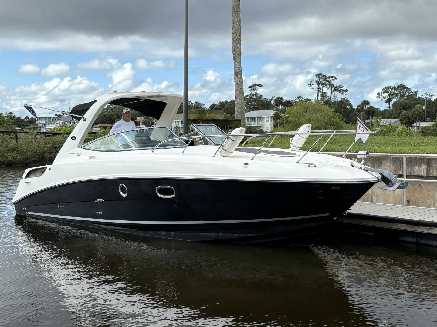 L rsquo Escapade  31ft Sea Ray Yacht For Sale
