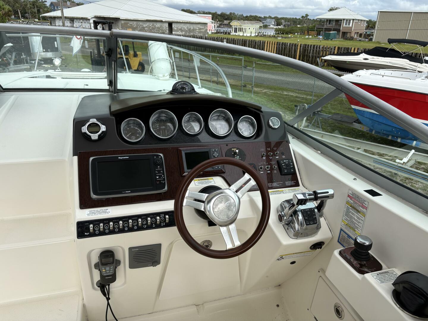 L rsquo Escapade  31ft Sea Ray Yacht For Sale