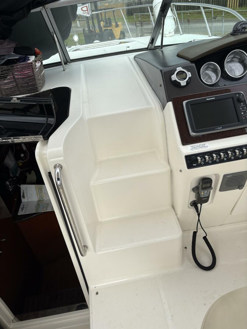 L rsquo Escapade  31ft Sea Ray Yacht For Sale