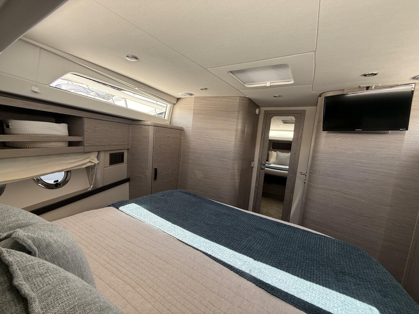 Electric Summer 48ft Greenline Yacht For Sale