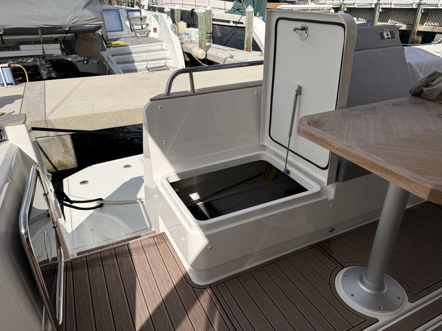 Electric Summer 48ft Greenline Yacht For Sale