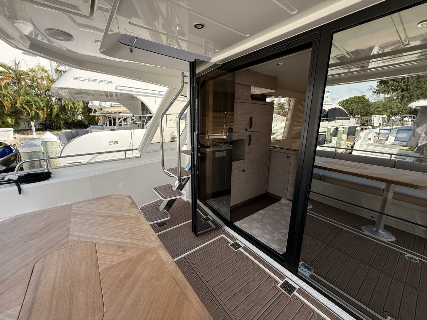 Electric Summer 48ft Greenline Yacht For Sale