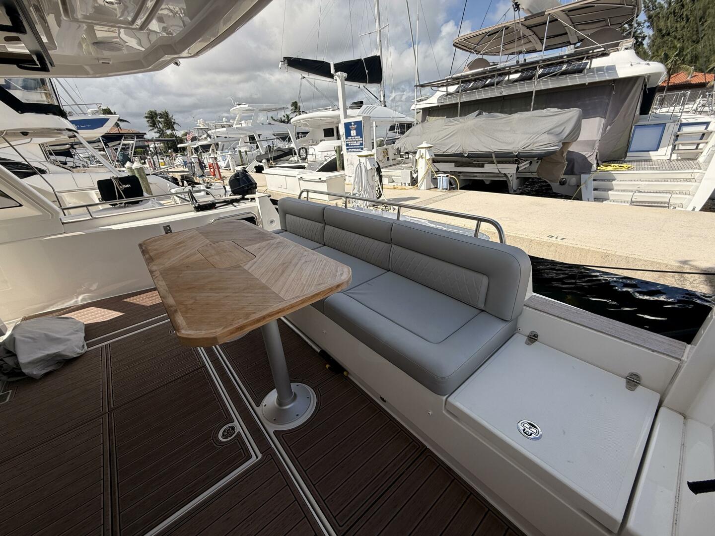 Electric Summer 48ft Greenline Yacht For Sale