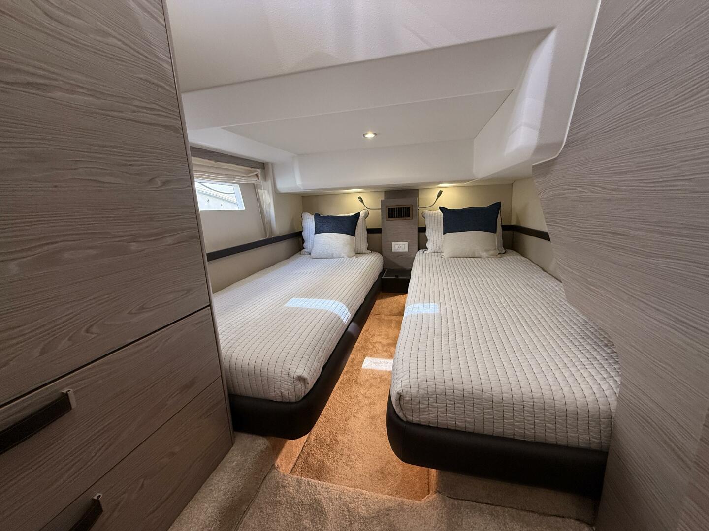 Electric Summer 48ft Greenline Yacht For Sale